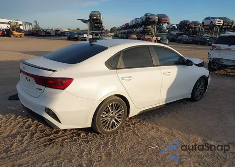 2022 Kia Forte Gt-Line из США, поврежденный, VIN 3KPF54AD4NE449488